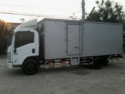 ขาย6ล้อISUZU NQR175แรงยูโร3จดปี54ตู้แห้งยาว5.50เมตรยกตู้ลงใส่กระบะแทนได้ ขาย6ล้อISUZU NQR175แรงยูโร3จดปี54ตู้แห้งยาว5.50เมตรยกตู้ลงใส่กระบะแทนได้