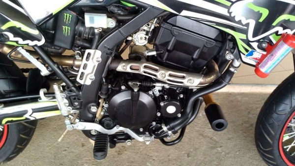 D-tracker250 กล่องไฟแต่ง (API) ปี2012=89,000 <79bikeเพชรบูรณ์>