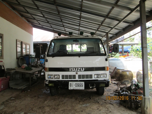 รอเนื้อคู่ครับ สอบถามได้ครับ  ขออนุญาตขาย 6 ล้อ NPR สภาพสวย  เล่มพร้อมโอน สด/ผ่อน