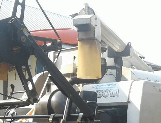 **ดาวน์ 570,000 บ.ต่อรอง/// รถเกี่ยวนวดข้าว แบบอุ้ม KUBOTA DC-95GM Plus ปี57 95แรง อุ้ม1.4ตัน ใช้งานน้อย 1,0xx ชม.ช่วงล่าง75-80\%**ขายดาวน์ เปลี่ยนสัญญา KUBOTA DC-95GM PLUS รถเกี่ยวนวดข้าว แบบอุ้ม สภาพ80\% สวยเดิมบาง เหลืองวดสุดท้าย กันยายน-59 KUBOTA DC-95G **ดาวน์ 570,000 บ.ต่อรอง/// รถเกี่ยวนวดข้าว แบบอุ้ม KUBOTA DC-95GM Plus ปี57 95แรง อุ้ม1.4ตัน ใช้งานน้อย 1,0xx ชม.ช่วงล่าง75-80\%**ขายดาวน์ เปลี่ยนสัญญา KUBOTA DC-95GM PLUS รถเกี่ยวนวดข้าว แบบอุ้ม สภาพ80\% สวยเดิมบาง เหลืองวดสุดท้าย กันยายน-59 KUBOTA DC-95G