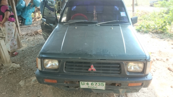 ขาย มิสซู L200. ไซโคล หัวเดี่ยว เดิมๆ สีเดิม เครื่องแน่น คัสซีสวย ภายในครบสวย รถใช้น้อย 260,000 กม. ซื้อใช้ไม่ผิดหวัง