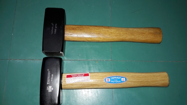 ขายค้อนปอนเก่าเก็บทาปาเรียขนาด 1250 1000 กรัม