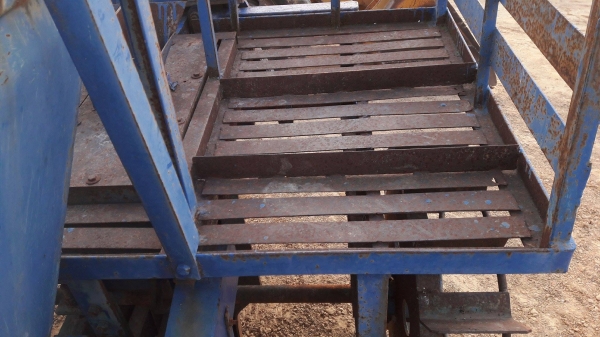 22000บาทงดต่อรองครับหางปลูกอ้อย45-70แรง พร้อมใช้ ใช้งานได้เลยครับ