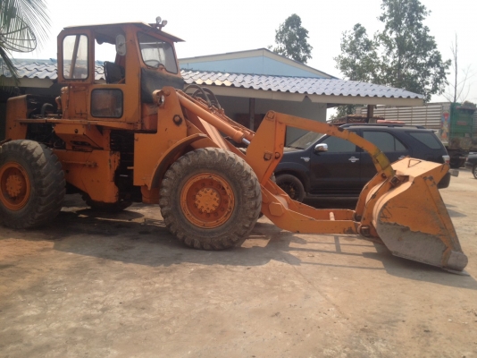 ALLIS-FD4HHA เครื่องจักกลหนัก รถตักล้อยาง สวยใช้งานดี ขาย 430,000 บาท