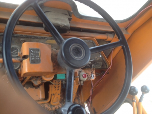 ALLIS-FD4HHA เครื่องจักกลหนัก รถตักล้อยาง สวยใช้งานดี ขาย 430,000 บาท