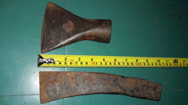 ขายขวานขุดขวานโยนงานเก่าโบราณแพ็คคู่งานดีเก่าๆ