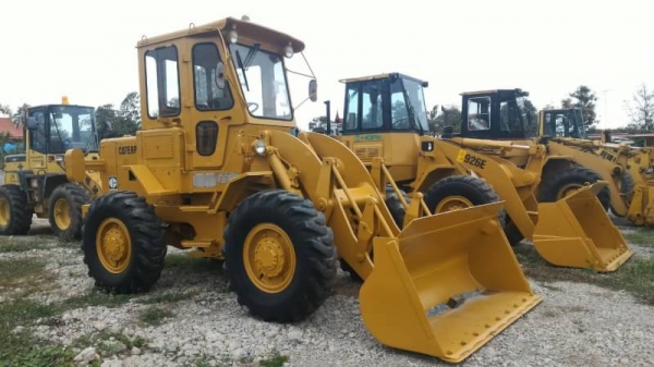 CAT 920 เก่าญี่ปุ่น สภาพดี พร้อมใช้ โทร.086-303-9797 กู๋อ๋า CAT 920 เก่าญี่ปุ่น สภาพดี พร้อมใช้ โทร.086-303-9797 กู๋อ๋า