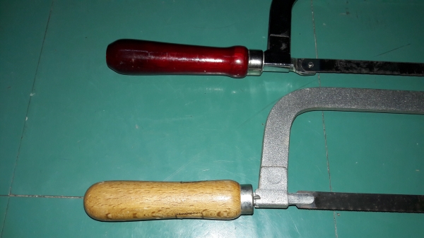 ขายเลื่อยเหล็กงานญี่ปุ่นด้ามไม้แข็งแรง Japan. ขายเลื่อยเหล็กงานญี่ปุ่นด้ามไม้แข็งแรง Japan.