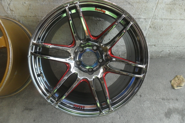 ล้อแม็ก18นิ้ว5รู114 กว้าง10นิ้วกับ10.5นิ้ว สวยๆ 4 วง ราคา 7900 บาท