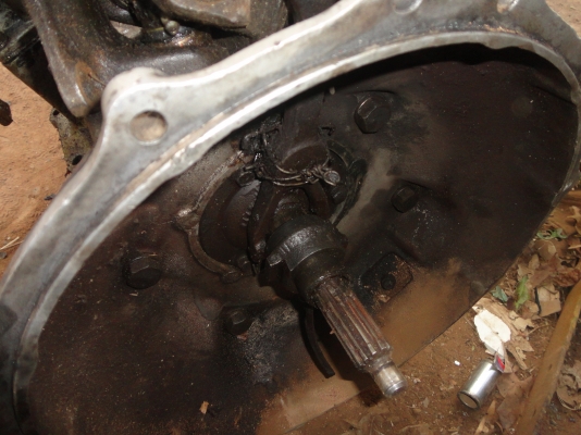 เกียร hinowไว้ทำเกียรกลาง