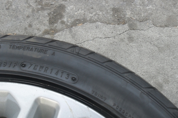 ล้อแม็ก16นิ้ว4รู100 ฟอด พร้อมยาง สวยๆ 4 ล้อ ราคา 5900 บาท ล้อแม็ก16นิ้ว4รู100 ฟอด พร้อมยาง สวยๆ 4 ล้อ ราคา 5900 บาท