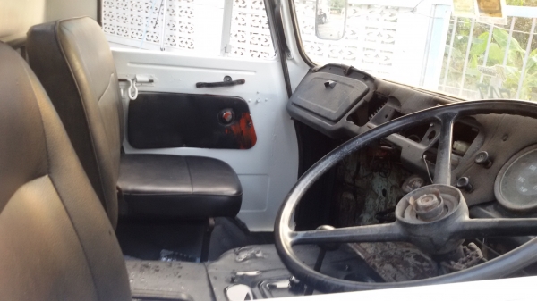 HINO.KM310-4.30เมตร.ตามสภาพครับ.ราคา.89,000..