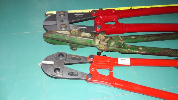 ขายกรรไกรตัดเหล็กยาว18นิ้วและ 30นิ้วTAPARIA Made in India. ขายกรรไกรตัดเหล็กยาว18นิ้วและ 30นิ้วTAPARIA Made in India.