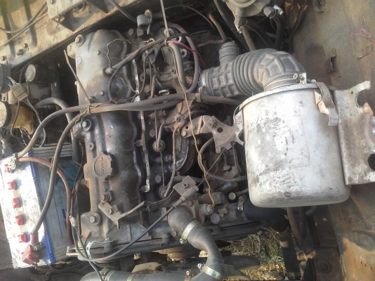 ขายเครื่องlดีเซล เกียร์5speed