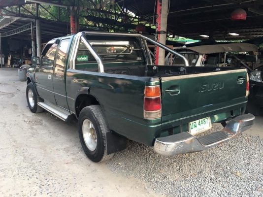 ขายอีซูซุโรดิโอ้เครื่อง 2500 ดีเซล 4x4 ปี 94 เครื่องดีเซล 2500 สภาพเครื่องดีช่วงล่างแน่น เกียร์ โฟลใช้ได้ปกติ รถสวยพร้อมใช้งาน ขาย 139000 โทร 098-1188330 โทร 098-1188330 กันต์