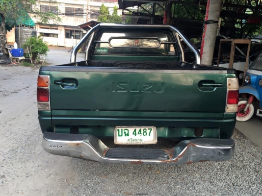 ขายอีซูซุโรดิโอ้เครื่อง 2500 ดีเซล 4x4 ปี 94 เครื่องดีเซล 2500 สภาพเครื่องดีช่วงล่างแน่น เกียร์ โฟลใช้ได้ปกติ รถสวยพร้อมใช้งาน ขาย 139000 โทร 098-1188330 โทร 098-1188330 กันต์