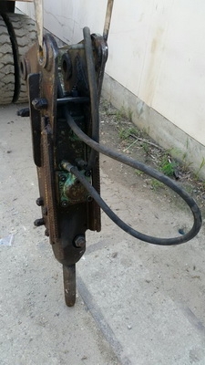 หัวเจาะปูน คอนกรีต เบรคเกอร์ FURUKAWA สำหรับใส่รถขุด แบคโฮ pc 30-40 เก่าญี่ปุ่นครับ หัวเจาะปูน คอนกรีต เบรคเกอร์ FURUKAWA สำหรับใส่รถขุด แบคโฮ pc 30-40 เก่าญี่ปุ่นครับ