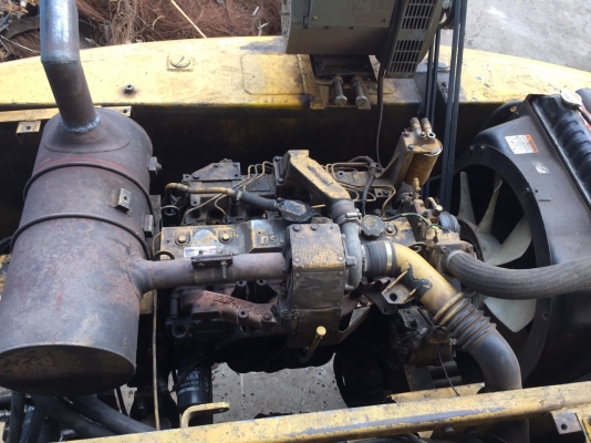 ขายค่ะ Komatsu PC200-6 รถพร้อมใช้งาน  เครื่องปั้มเช็คใหม่  ใบแทรค 80 ช่วงล่างสวย ไฟฟ้าครบ