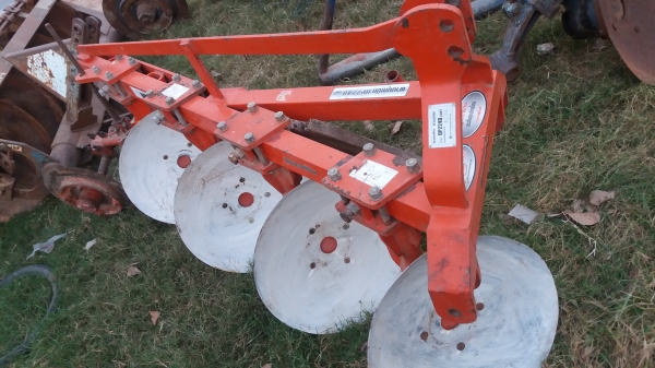 ผาน4ใบ22ตราช้างใส่รถ34-49แรง