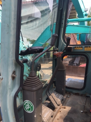 ขายค่ะ รถขุดเล็ก นำเข้าจากญี่ปุ่น Yanma YB50-2 มีตู้ หลุดมัดจำจ้า สภาพดีมาก ใช้งานมาน้อย 3000 กว่าชม