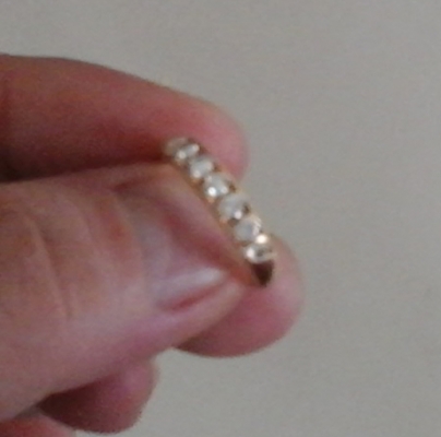 แหวนเพชรแท้ แหวนแถว