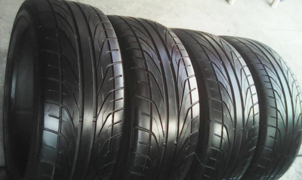 215/45R17 DUNLOP DIREZA DZ101 ชุด 4 เส้น tel.081-427-3941 ไอดีไลน์ autobot107 215/45R17 DUNLOP DIREZA DZ101 ชุด 4 เส้น tel.081-427-3941 ไอดีไลน์ autobot107