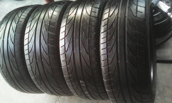 215/45R17 DUNLOP DIREZA DZ101 ชุด 4 เส้น tel.081-427-3941 ไอดีไลน์ autobot107 215/45R17 DUNLOP DIREZA DZ101 ชุด 4 เส้น tel.081-427-3941 ไอดีไลน์ autobot107