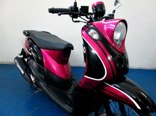 fino เกร์แยก สีชมพูดำ รุ่นคาร์บู เครื่องเดิมๆ สภาพกลางๆ สีสวยไม่เคยล้ม ค่าตัวไม่แพง แถม 3 ราการ 17900