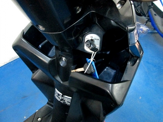 CLICK 110i สีดำแดง ลายสตีท รถบ้านมีเล่มพร้อมโอน รถเครื่องดีประหยัดนํ้ามัน  ฟรีโอนแถม 4 รายการ 19900