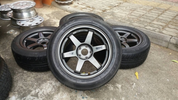 ล้อ te37 ขอบ 17 ชุดล่ะ 9500