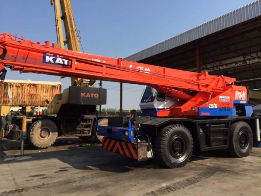 ขายรถเครน25ตัน SR-250 รถสวย สภาพพร้อมใช้งาน สนใจโทร 090-8588220คุณนะ 093-3258446คุณบิว หรือเข้าดูสินค้าอื่นๆได้ที่ www.truck.in.th/498 หรือเพจFacebook ณรงค์ ซื้อขายรถมือสอง (เว็บไซต์ส่วนตัว) หรือFacebook คุณนะ รถบรรทุก