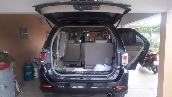 ฟอร์จูนเนอร์ 3.0 D4D VN Turbo Fulltime4WD ปี 2011 ยางใหม่ ไมล์น้อย