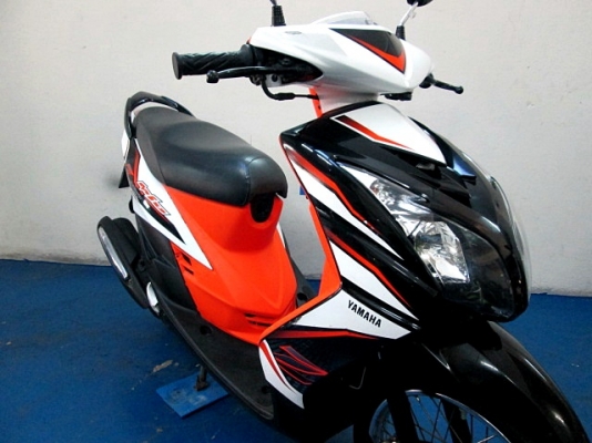 mio z 115 cc. สีส้มขาว รถเดือน กันยายน ปี54 ไมล์ 12xxx โล โปรโมชั่น แถม 3 รายการ 19900