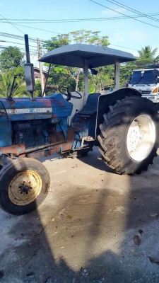 ขายถูก รถไถ FORD