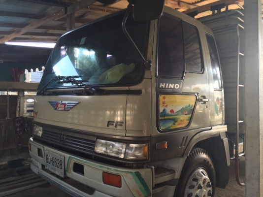 6ล้อกระบะสแตนเลส 195แรง...FF3HJLA-10299 ปี38..รถสวยมาก รถเดิมๆสีเดิม. เล่มพร้อม.