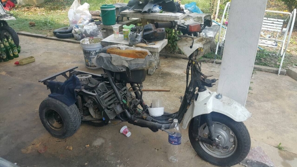 Honda gyro upกับgyro x Honda gyro upกับgyro x