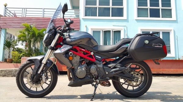 TNT300 2015 วิ่งน้อย แต่งจัดเต็ม สวยมากๆ ต่อรองได้จ้า TNT300 2015 วิ่งน้อย แต่งจัดเต็ม สวยมากๆ ต่อรองได้จ้า