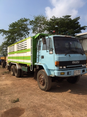 ขายROCKY210. ดั้ม. 2เพลา. เครื่องดี. คลัทชีสวยพร้อมใช้