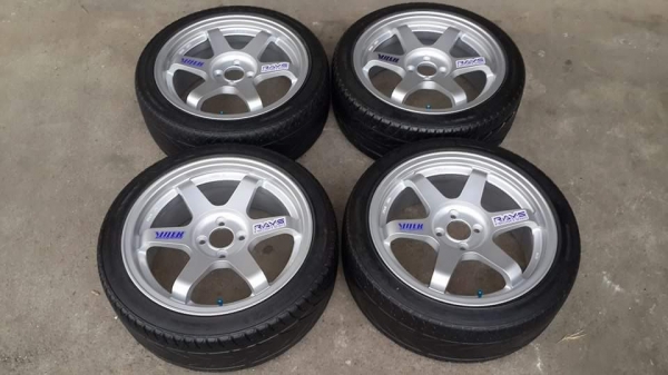 TE37 ขอบ 17 4รู100 แถมยาง พร้อมใช้งาน