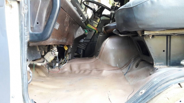 สิบล้อ อีซูชุ FXZ32 NFY 240นางฟ้า ดั้ม 2เพาใหญ่ สภาพดีสวยเดิมพร้อมใช้  ทะเบียนพร้อมโอน