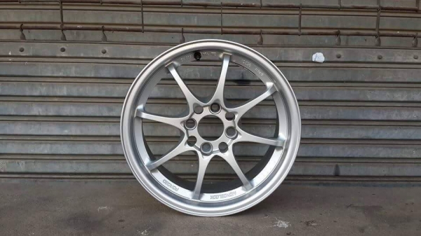 CE28 ขอบ 15 4รู100 กว้าง 7 ออฟ 40 สภาพสวยๆ