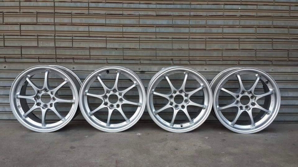 CE28 ขอบ 15 4รู100 กว้าง 7 ออฟ 40 สภาพสวยๆ