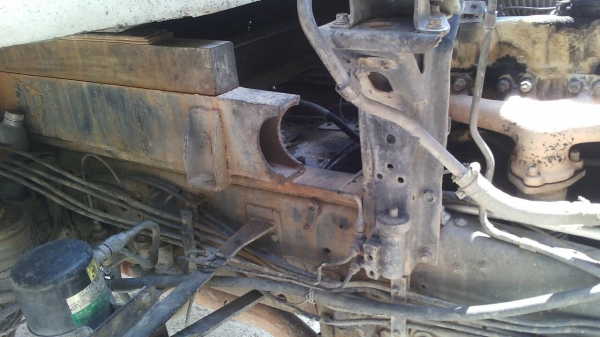 รถมิตซู 10 ล้อดั้ม FN516  เปลื่ยนเครื่อง 185 แรงม้า.   สนใจติดต่อ  081 - 6079515