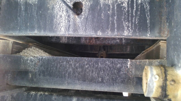 รถมิตซู 10 ล้อดั้ม FN516  เปลื่ยนเครื่อง 185 แรงม้า.   สนใจติดต่อ  081 - 6079515