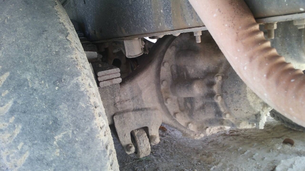 รถมิตซู 10 ล้อดั้ม FN516  เปลื่ยนเครื่อง 185 แรงม้า.   สนใจติดต่อ  081 - 6079515