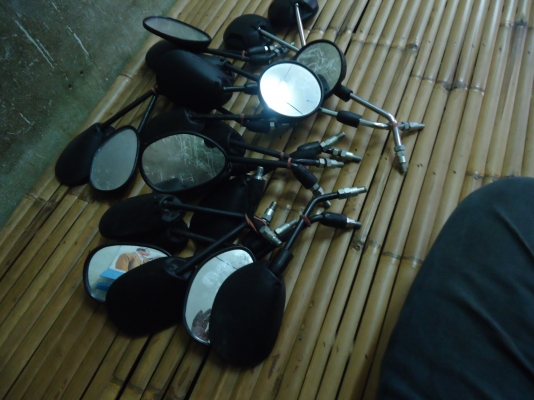 กระจกมองข้างมอไซด์เวฟมือสองเกรดเอคู่ละ160.-