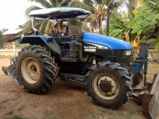 ขายรถไถ New holland TS90 รุ่นกลองใหญ่ ราคา 850,000 โทร 081-6000084