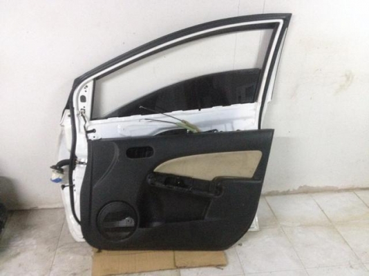 อะไหลรถ mazda 2 สี่ประตู