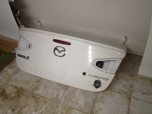 อะไหลรถ mazda 2 สี่ประตู