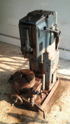 เครื่องกระทุ้งลิ่ม ญี่ปุ่น